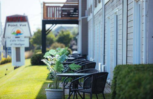 Pointe-au-Pic Hotel | 31 m² Motel ∙ 4 guests
