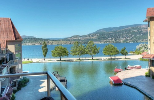 North End Condo | #312 Sunset Waterfront Resort Luxury Two Level Townhome