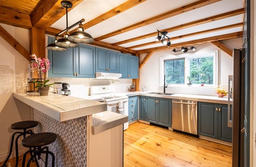 Mont-Tremblant Bed & Breakfast | 325 m² Bed and breakfast ∙ 4 bedrooms ∙ 10 guests