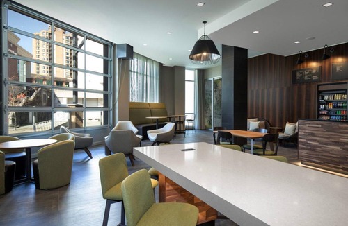 Regional District of Nanaimo Hotel | 33 m² Hotel ∙ 127 guests