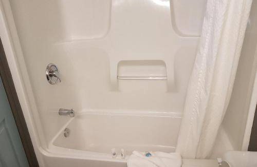 Sicamous Hotel | 33 m² Motel ∙ 6 guests