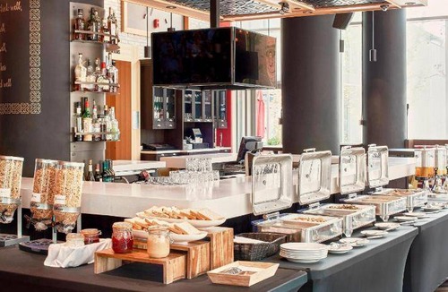 Surrey Hotel | 35 m² Hotel ∙ 127 guests