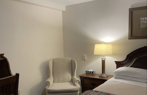 Portage La Prairie Hotel | 35 m² Motel ∙ 5 guests