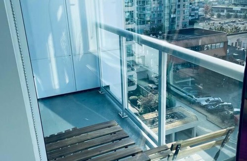 Central Lonsdale Apartment | 360º Rooftop Patio Views. Your-Home-Away-From-Home