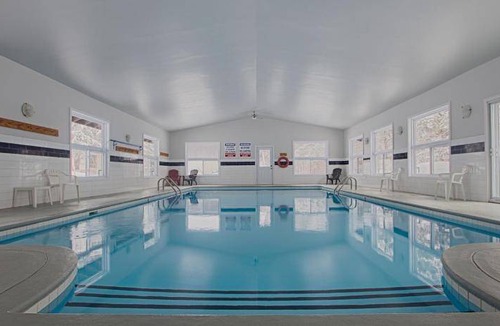 Saint Ferreol les Neiges Ski Chalet | 372 m² Chalet ∙ 8 bedrooms ∙ 20 guests