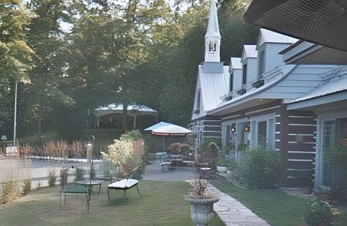 Saint-Sauveur Bed & Breakfast | 37 m² Bed and breakfast ∙ 4 guests