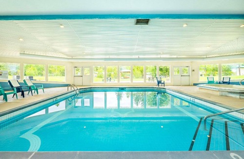Clearwater Hotel | 38 m² Hotel ∙ 7 guests