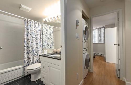 Coal Harbour House | ❤️3BR/3BA Downtown Luxury Townhouse❤️