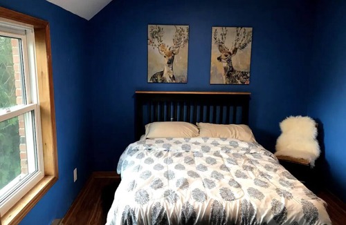 Grey Highlands Other | 4 bedroom farmhouse with pool in country setting near Blue Mountain Resort