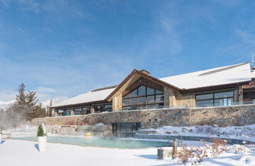 Jasper Hotel | 428 m² Hotel ∙ 3 bedrooms ∙ 127 guests