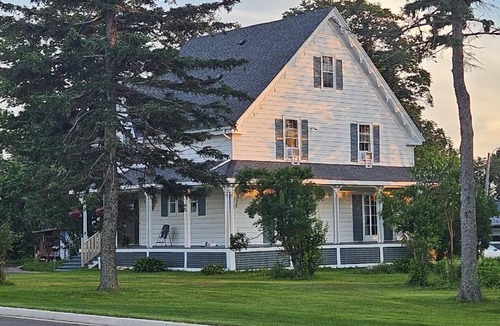 Summerside Bed & Breakfast | 450 m² Bed and breakfast ∙ 3 guests