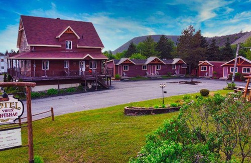 Thetford Mines Hotel | 46 m² Motel ∙ 2 bedrooms ∙ 6 guests