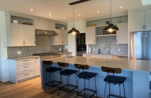 Silver Star Mountain House | 4Kings Lodge