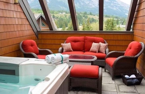 Canmore Condo | #5 - 405 · Amazing Penthouse-Private Hot Tub #5 of 5 - 405