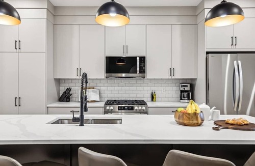 Southwest Calgary House | 5 BDRM, 3 King Beds, Two Suites-Perfect Group Stay