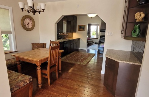 East Kootenay House | 5 Bedroom Character House - Downtown Kimberley