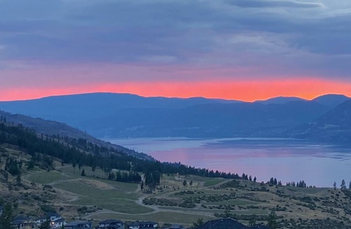 Southwest Mission House | 5-Bedroom Family Home: Panoramic Lake View + Pool. Perfect Work/Play Space