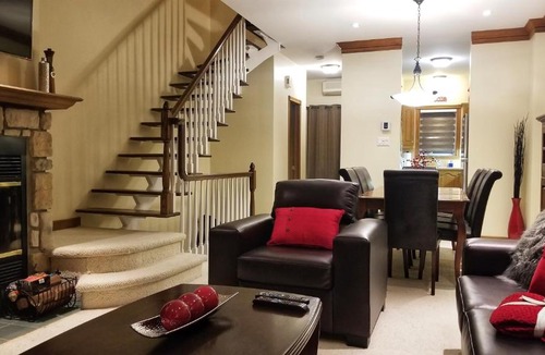 Mont-Tremblant House | 5-Bedroom Maison de la Montagne Tremblant by Amazing Property Rentals