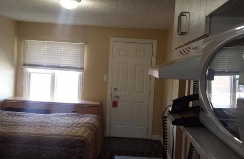 Medicine Hat Hotel | 50 m² Motel ∙ 2 bedrooms ∙ 5 guests