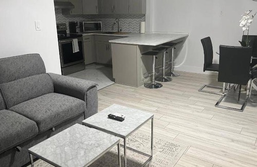 Vanier Apartment | 51 m² Apartment ∙ 1 bedroom ∙ 4 guests