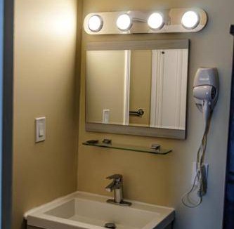 Huntsville Hotel | 51 m² Motel ∙ 2 bedrooms ∙ 4 guests