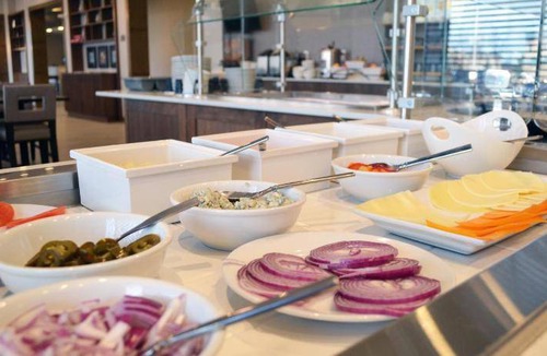 Red Deer Hotel | 56 m² Hotel ∙ 127 guests