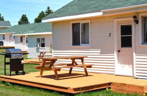 Mayfield Resort | 56 m² Resort ∙ 4 bedrooms ∙ 13 guests