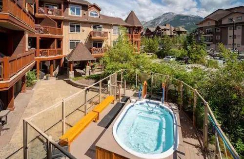 Canmore Apartment | 56 m² Serviced apartment ∙ 4 guests