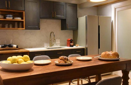 West Kelowna Estates Bed & Breakfast | 61 m² Bed and breakfast ∙ 3 guests