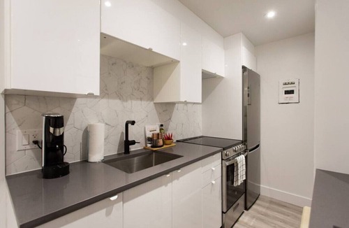 Mile-Ex Apartment | 6768 - 102 · Cozy and Fresh Mini Studio with kitchen by Denstays