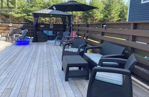 Charlotte's Shore House | 7 Bedroom Home w/Pool & Hot Tub on a Private Large Lot
