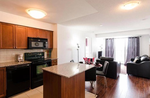 Downtown Mississauga Apartment | 70 m² Apartment ∙ 2 bedrooms ∙ 5 guests