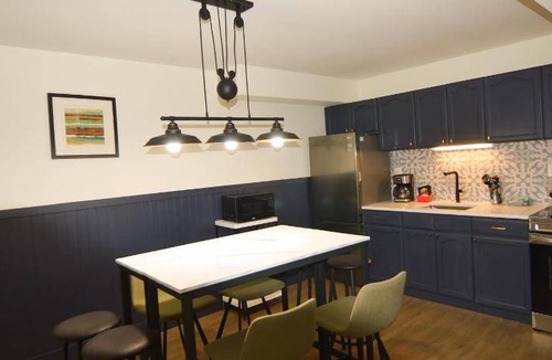 Okanagan-Similkameen Hotel | 70 m² Motel ∙ 3 bedrooms ∙ 9 guests
