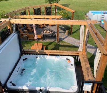 Sherwood Park Bed & Breakfast | 74 m² Bed and breakfast ∙ 5 guests