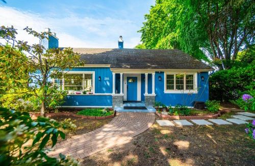 Kerrisdale Villa | 7811 The Solace Vista
