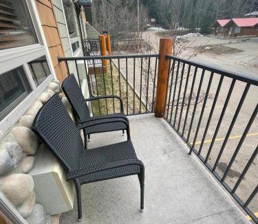 Elkwater Cabin | 79 m² Lodge ∙ 2 bedrooms ∙ 6 guests