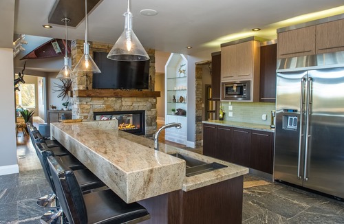 Lake of Bays House | 8 Bed - Private Oasis in Lake of Bays-Muskoka