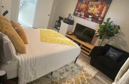 Halifax County Bed & Breakfast | 84 m² Bed and breakfast ∙ 1 bedroom ∙ 2 guests