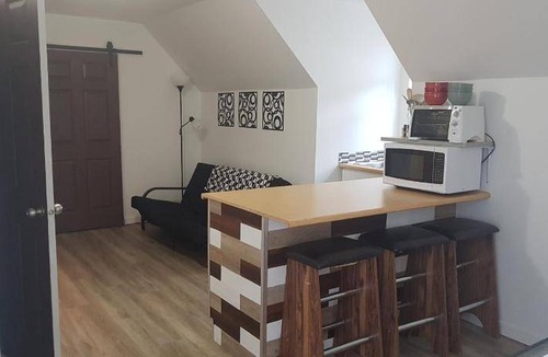 Sicamous Hotel | 84 m² Motel ∙ 5 guests