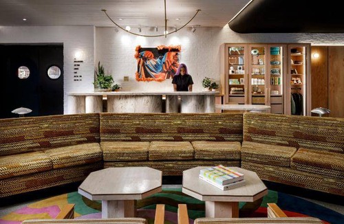 Beaconsfield Village Hotel | 88 m² Hotel ∙ 2 bedrooms ∙ 127 guests
