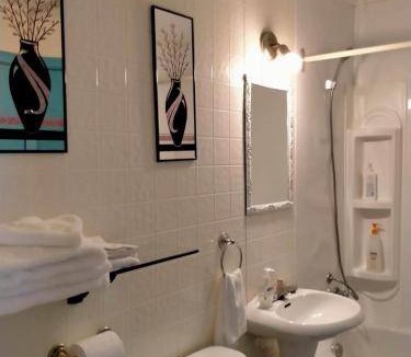 Maizerets Apartment | 90 m² Apartment ∙ 2 bedrooms ∙ 4 guests