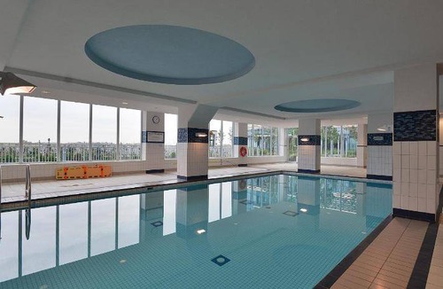 Downtown Mississauga Apartment | 900 m² Apartment ∙ 2 bedrooms ∙ 5 guests