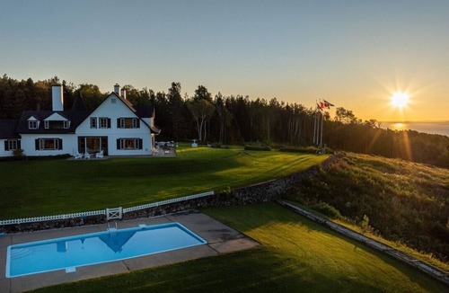 La Malbaie Villa | 915 - Les Immeubles Charlevoix - Domaine Ciel sur Mer