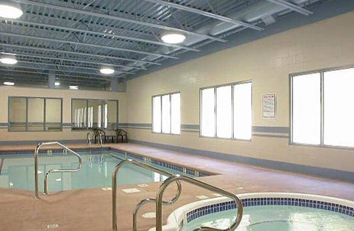 Trail Hotel | 929 m² Motel ∙ 127 guests