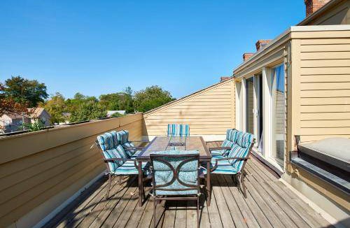 Old Town Historic District Apartment | 93 m² Apartment ∙ 2 bedrooms ∙ 4 guests