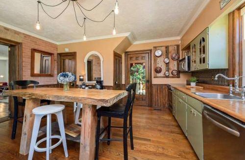 Mono Bed & Breakfast | 93 m² Bed and breakfast ∙ 2 guests