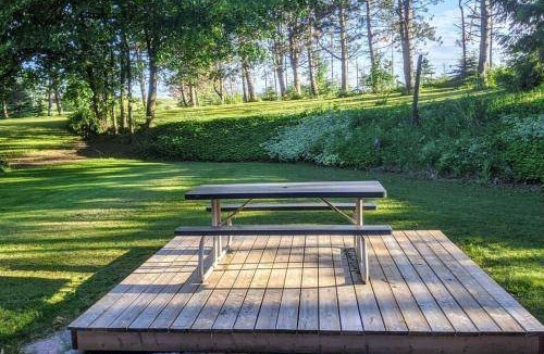 Mono Bed & Breakfast | 93 m² Bed and breakfast ∙ 2 guests