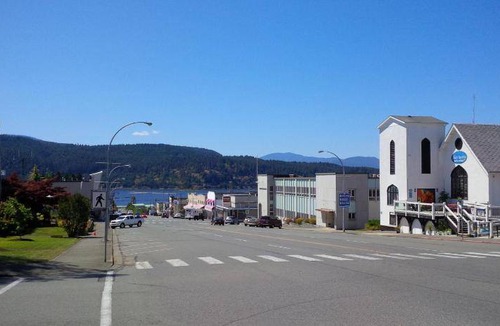 Port Alberni Bed & Breakfast | 93 m² Bed and breakfast ∙ 10 guests