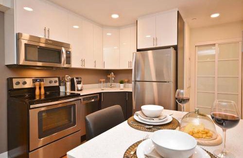 Centretown West Apartment | 93 m² Serviced apartment ∙ 2 bedrooms ∙ 4 guests