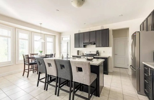 Durham Region House | A Getaway in Windfields
